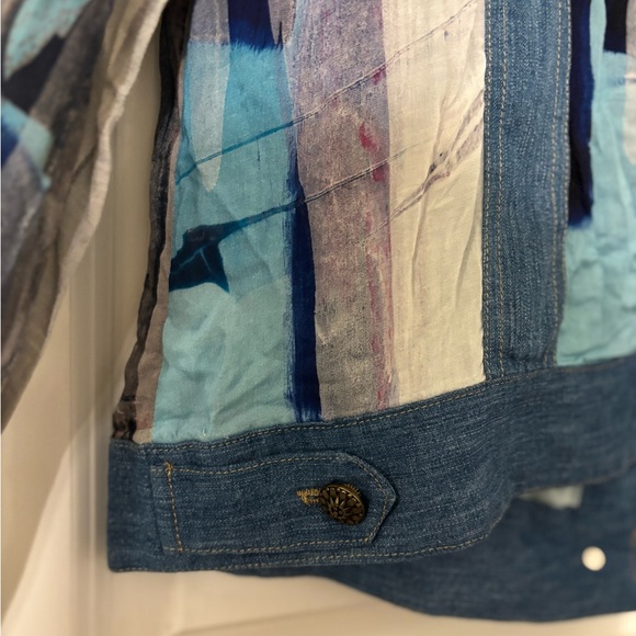 Artistic Blue Patchwork Denim Jacket for Women - Picture 5 of 8